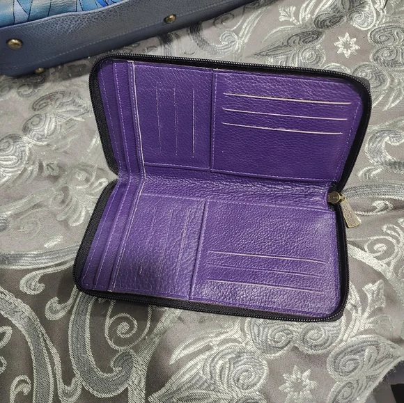 Anuschka Midnight Peacock Purse And WalletHandpainted Genuine Leather